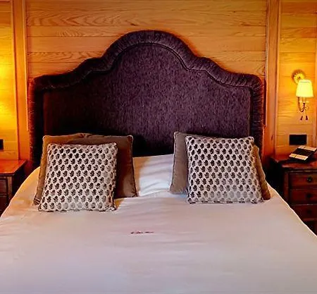 Il Gatto Bianco بيسكوكوستانزو