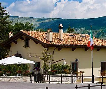 Il Gatto Bianco 3* פסקוקוסטאנזו