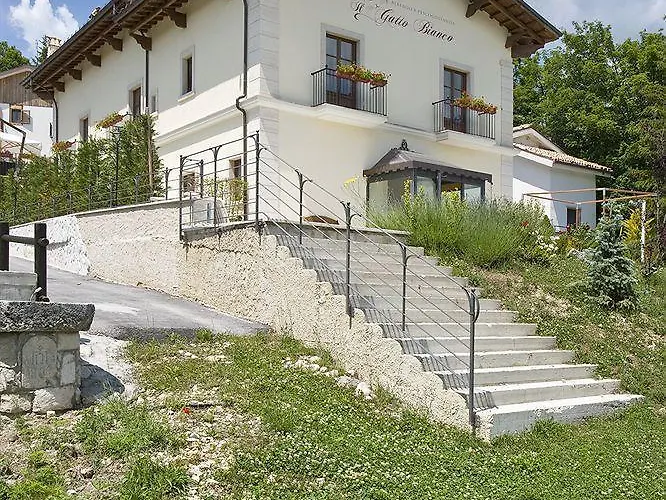 Il Gatto Bianco Hotel 3*